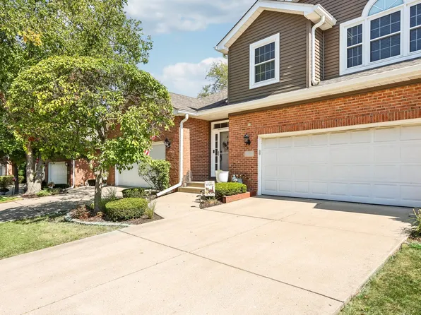 14559 Club Circle Dr, Oak Forest, IL 60452