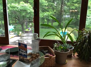 61 Meadow Rd, Clark, NJ 07066