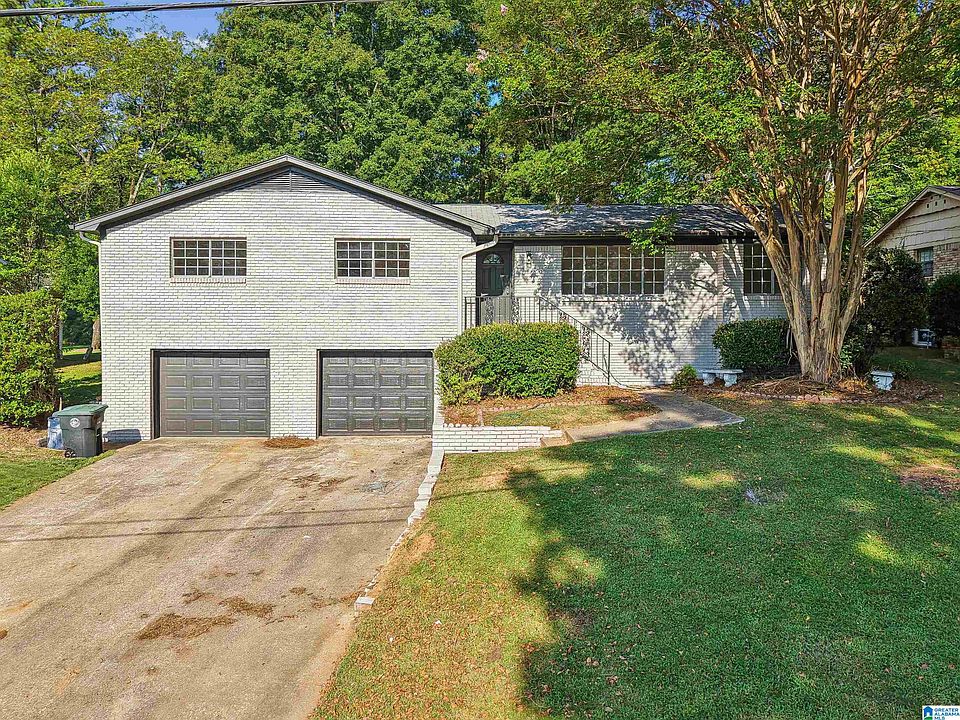 1st image of 828 Jeffery Ln