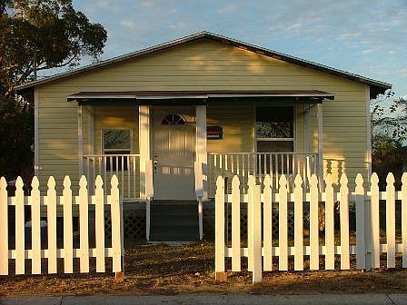 1st image of 1106 Avenue I
