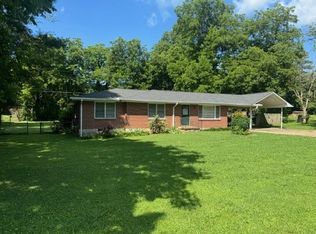 1719 Rockbridge Rd, Stone Mountain, GA 30087