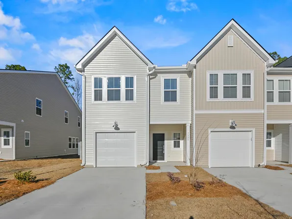 7926 Triggerfish Way, North Charleston, SC 29420