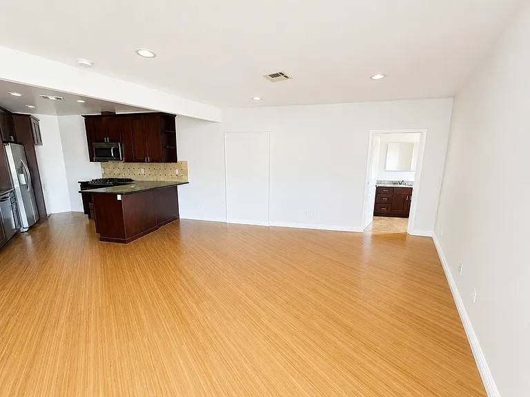 12400 W Washington Blvd #B — Photo 5
