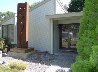 349 Westmoreland Dr, Richland, WA 99354