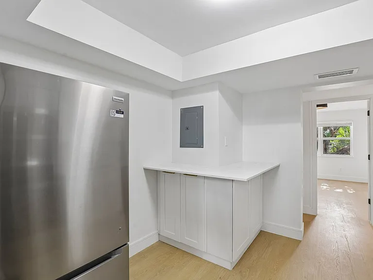 The Oaks Apartments — Photo 54