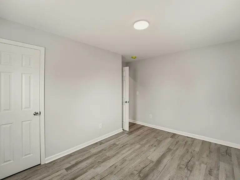 2609 Linda Ave — Photo 13