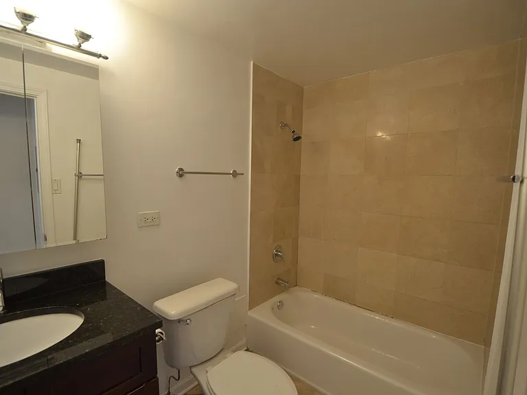 4180 Marine Terrace Apartments — Photo 74