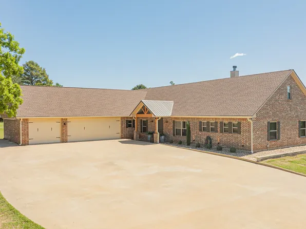 8148 County Road 3111 N, Kilgore, TX 75662