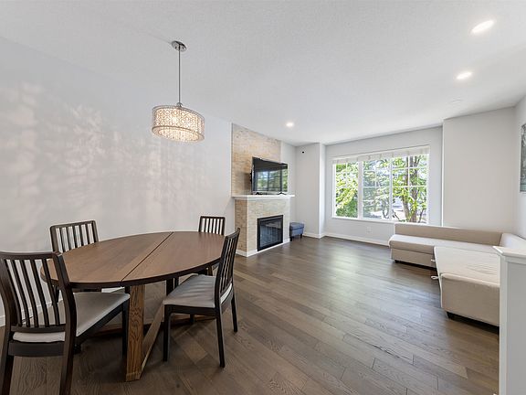 4th image of 7233 Heather St #44