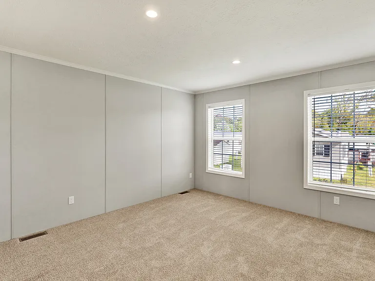 56 Mansfield Dr — Photo 13