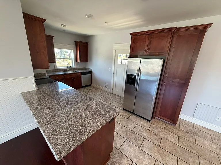 103 W Bishop Way — Photo 10