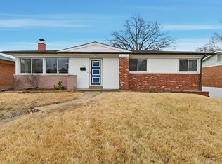 1152 Burch Ln, Saint Louis, MO
