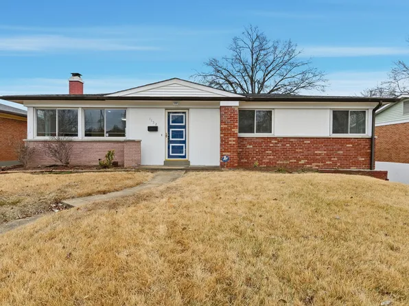 1152 Burch Ln, Saint Louis, MO 63130