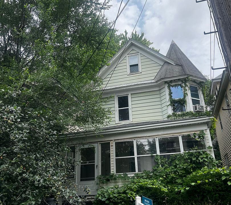1st image of 661 Myrtle Ave