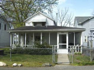 80 Ackerson Lake Dr, Jackson, MI 49201