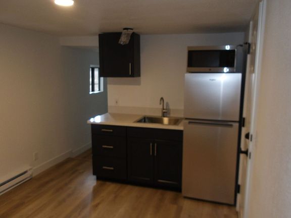 2nd image of 3 E Cottage Ave #110