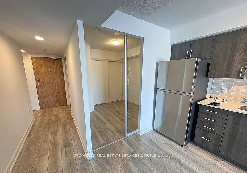 2 bed, $2,750 — Photo 4
