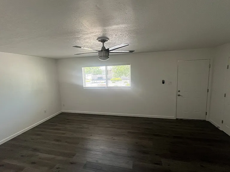 1325 N 48th St #2 — Photo 16