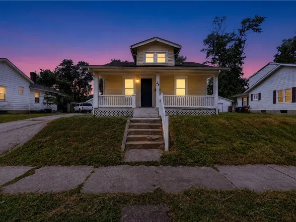23 Elm Ave, Fairborn, OH 45324