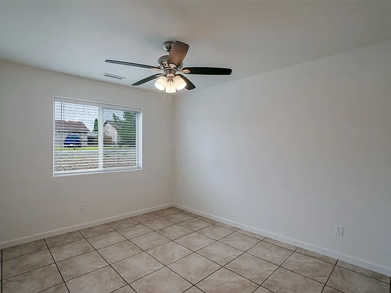 3850 N Teri Ct — Photo 52