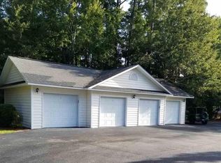 611 Woodmoor Cir, Murrells Inlet, SC 29576