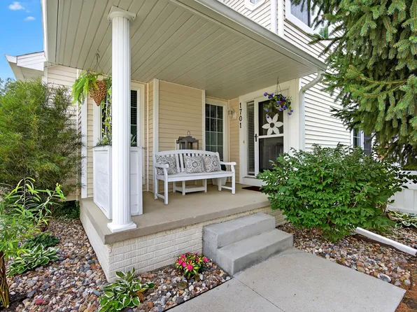 4425 Mills Civic Pkwy Unit 1701, West Des Moines, IA 50265