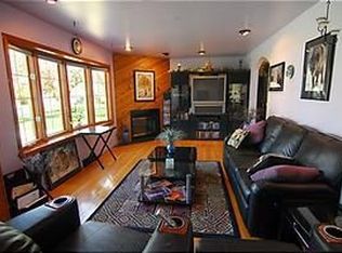 4N455 3rd Ave, Addison, IL 60101