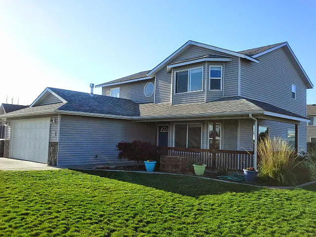 9908 Winthrop Dr photo 1