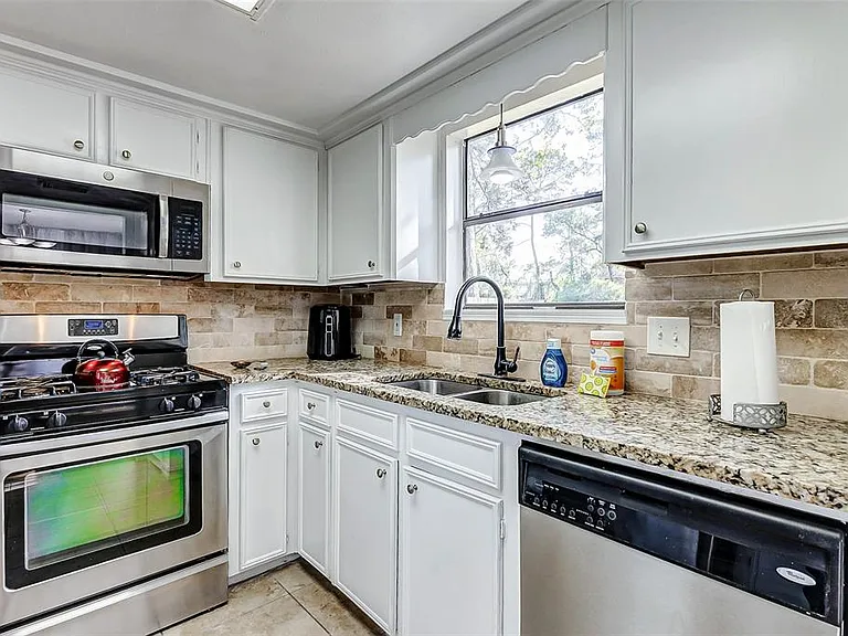 92 N Deerfoot Cir — Photo 10
