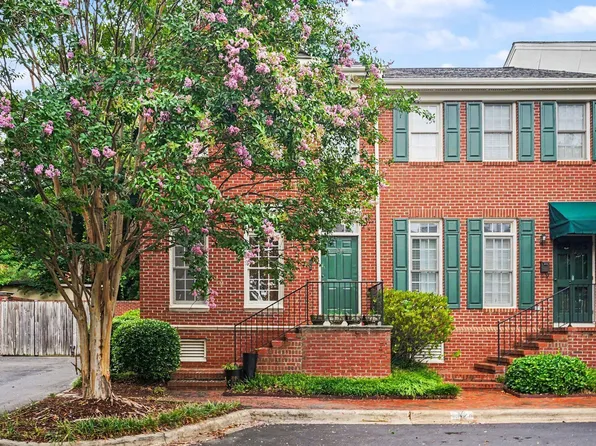 734 Parkham Ln, Raleigh, NC 27603