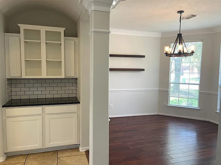 6411 Virginia Fields Dr — Photo 4