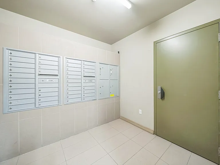 50 Jerrold Ave #305 — Photo 38