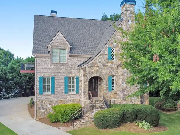 2252 Parkwood Place Ct SE, Smyrna, GA 30080