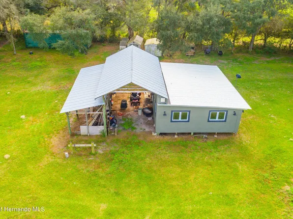 18330 Wiscon Rd, Brooksville, FL 34601