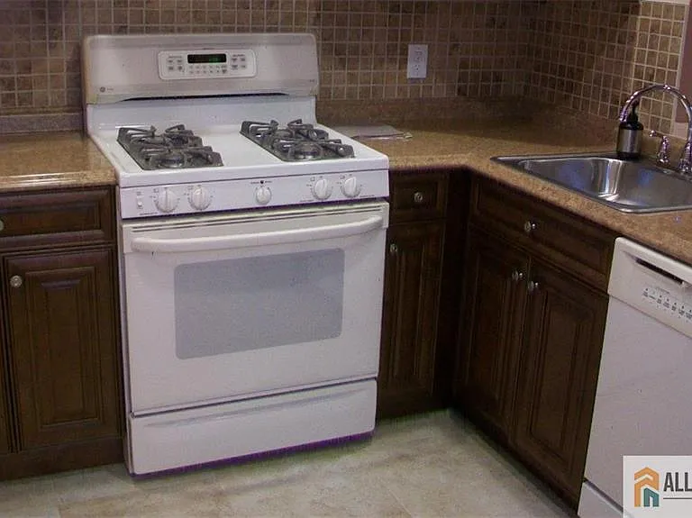 1209 Harbor Club Dr #1209 — Photo 2