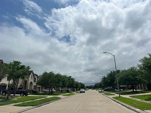 4th image of 6206 Orange Blossom Ln