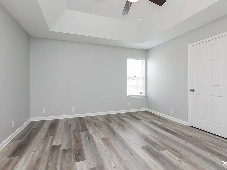 832 Trailside Cir — Photo 8