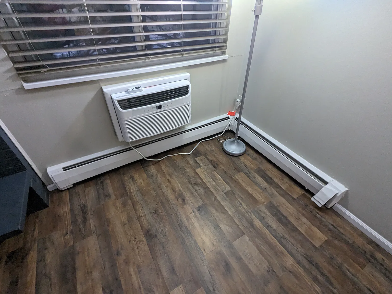 2 bed, 800 sqft, $1,650 — Photo 4