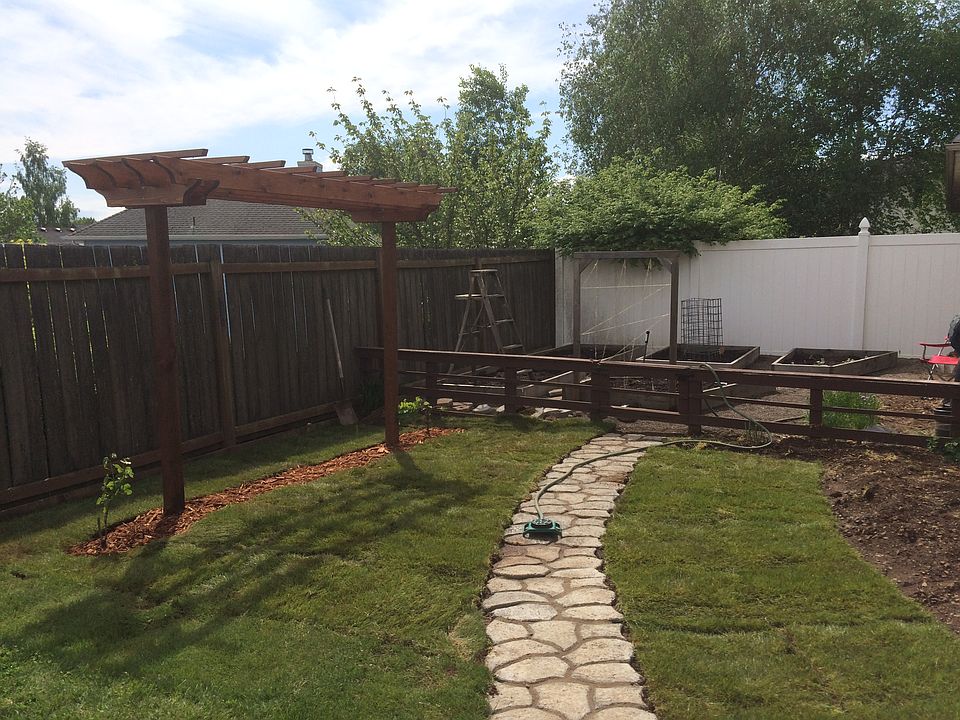 2nd image of 5216 Southbend Dr SE