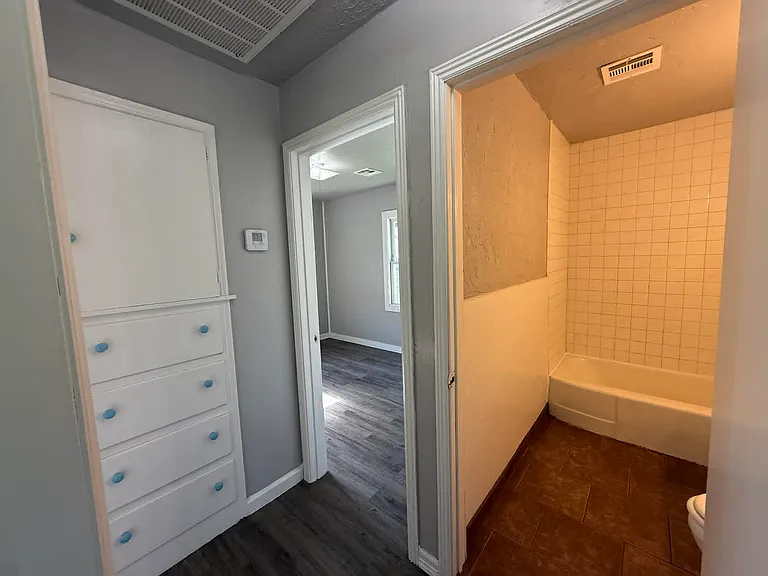 2025 Monta Ave — Photo 8