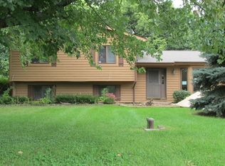 951B Route 31, Oswego, IL 60543