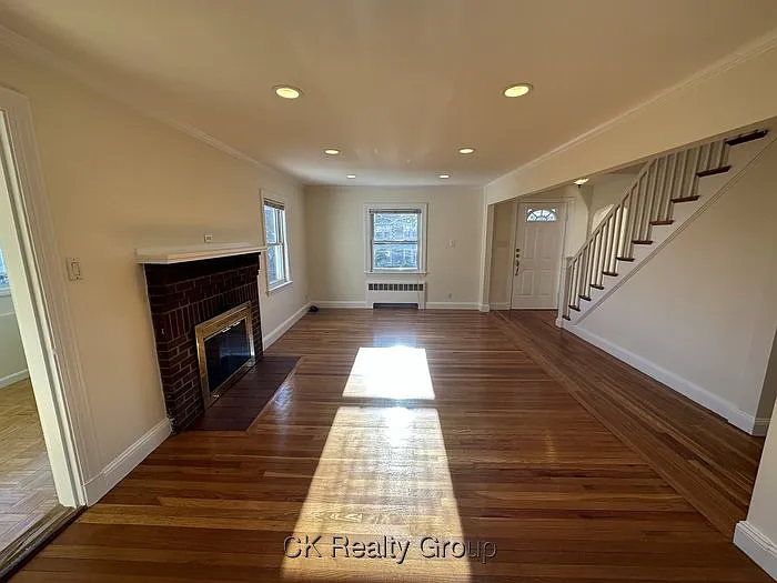 193 Orchard St — Photo 3