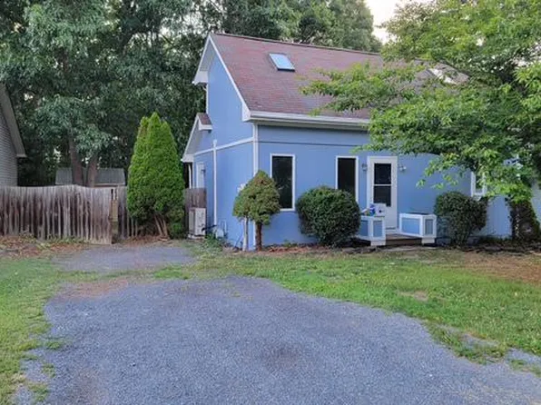 115 Deer Hill Ct, Stephens City, VA 22655