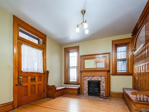 4th image of 1324 N Williams Street