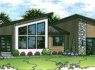 2431 Riverview Dr, Riverside, MO 64150