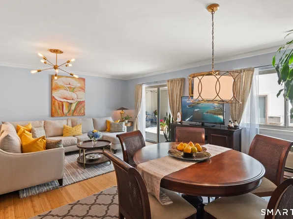 34 Crescent Street #1D, Stamford, CT 06902