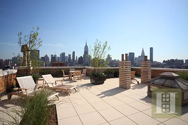 Rented by Halstead Real Estate | media 41