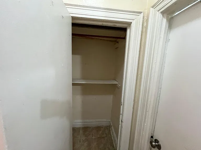 318 Fairmount Ave #8E — Photo 8