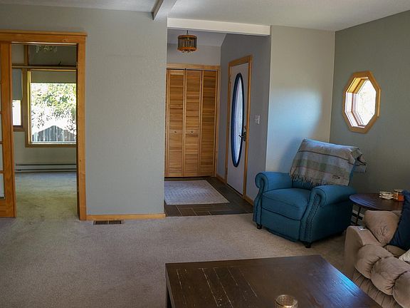 3rd image of 609 N 59th Ave W