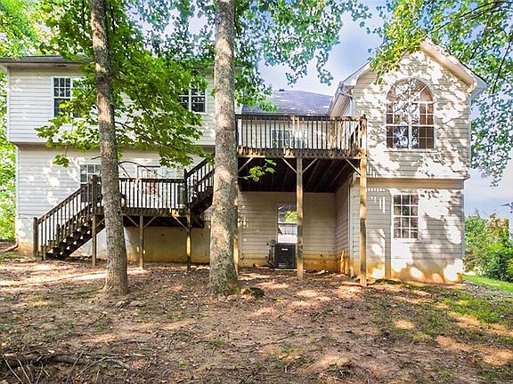 5th image of 2056 Spicers Ln